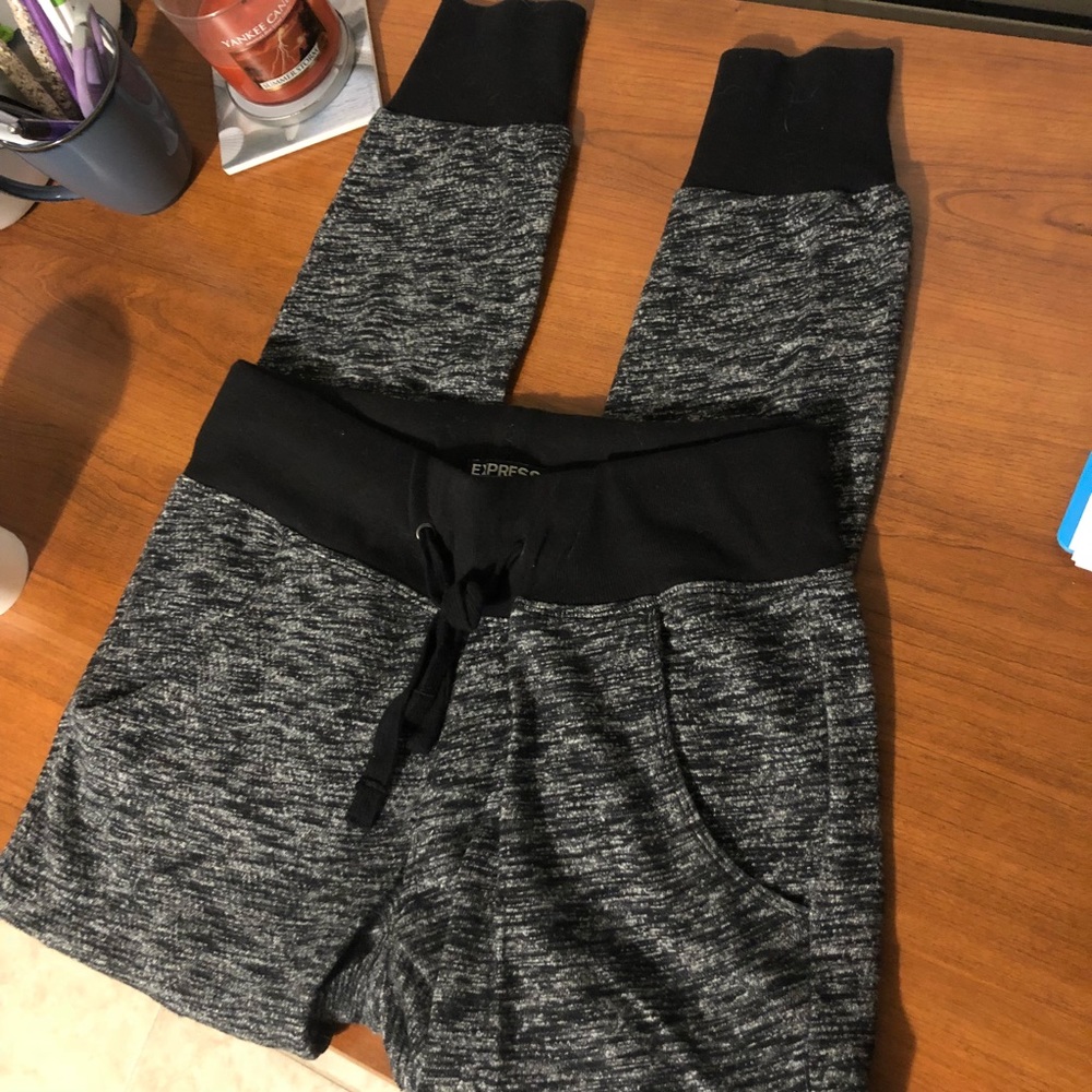 SOLD ❤️ Express jogger pant